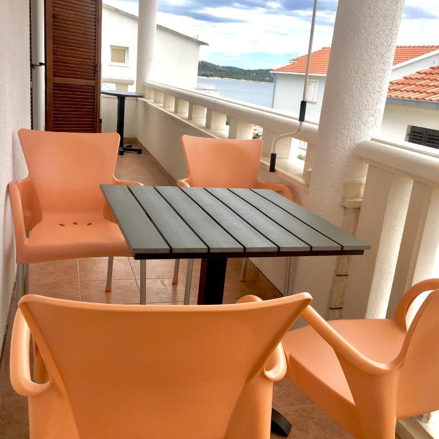 Apartmani Silence Rogoznica  Exterior photo